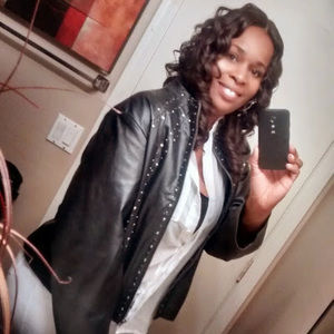 Meet your Posher, Candiss